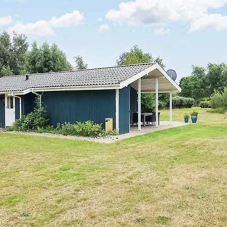 بيت للعطل 8 Person In Dannemare