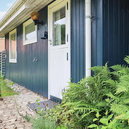 8 Person In Dannemare