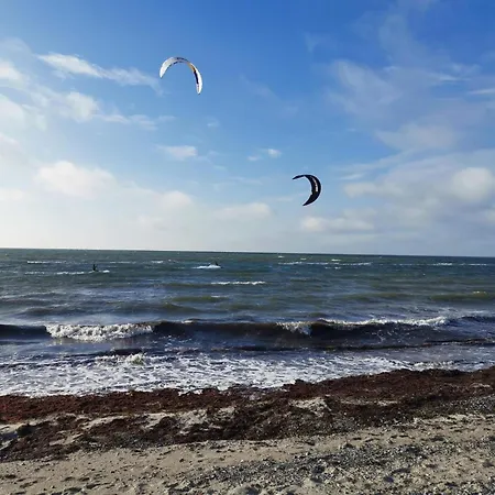 بيت للعطل 8 Person In *