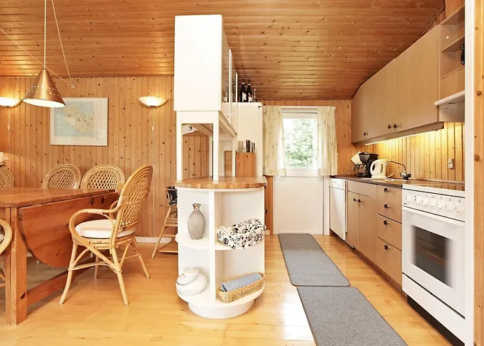 Semesterbostad 8 Person In *